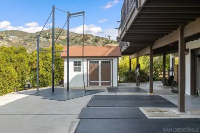  1379 Sunny Heights Road, Fallbrook, CA 92028 - Photo 32