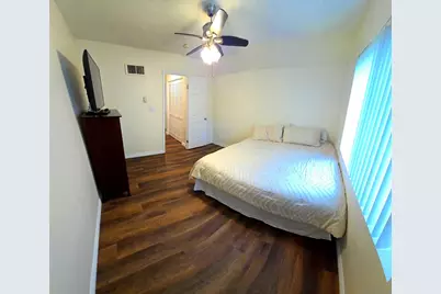  7597 Charmant Dr #901, San Diego, CA 92122 - Photo 14