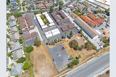  628 W California Ave, Vista, CA 92083 - Photo 14