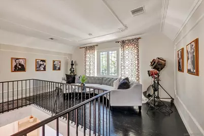  1901 N Catalina Street, Los Angeles, CA 90027 - Photo 14