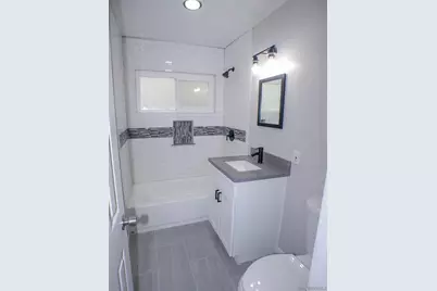  328 Milbrae St, San Diego, CA 92113 - Photo 10