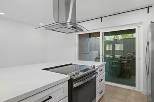 3230 Ashford St, San Diego, CA 92111 - Photo 8