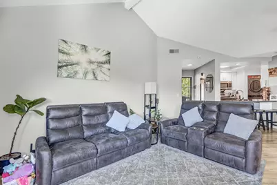  3049 Golden Oak Way, Spring Valley, CA 91978 - Photo 2