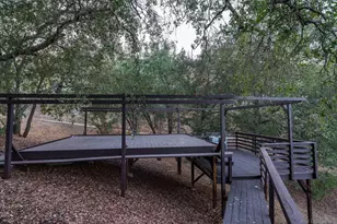 23898 Crown Hill Ln, Escondido, CA 92027 - Photo 22