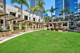 700 W E St, San Diego, CA 92101 - Photo 28