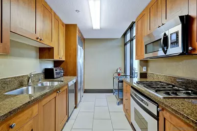 700 W Harbor Dr #1306, San Diego, CA 92101 - Photo 38