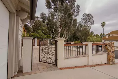  1713 Cameo Drive, Vista, CA 92083 - Photo 4