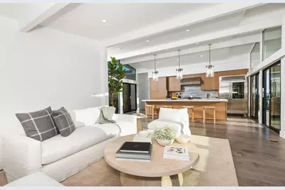  5527 Calumet Ave, La Jolla, CA 92037 - Photo 14