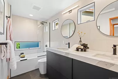  5259 Pacifica Dr, San Diego, CA 92109 - Photo 48