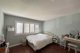 115 Huntington, Irvine, CA 92620 - Photo 10