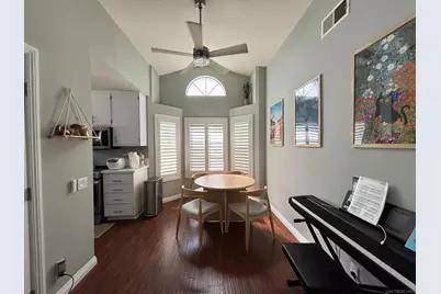  115 Huntington, Irvine, CA 92620 - Photo 6