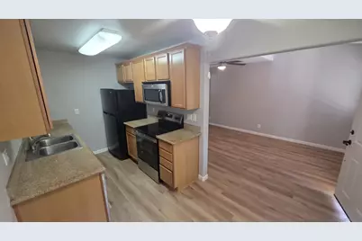  2360 Paseo De Laura #2, Oceanside, CA 92056 - Photo 6