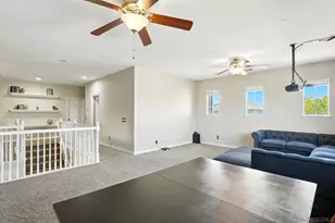 38200 Camarada Ln, Murrieta, CA 92563 - Photo 26