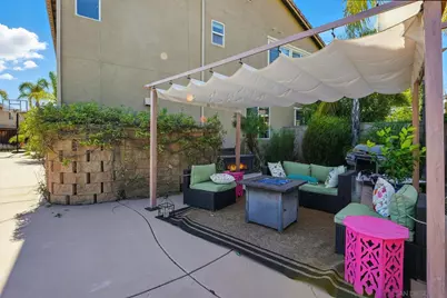  38200 Camarada Ln, Murrieta, CA 92563 - Photo 54