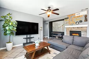 38200 Camarada Ln, Murrieta, CA 92563 - Photo 20