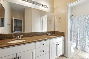 38200 Camarada Ln, Murrieta, CA 92563 - Photo 40