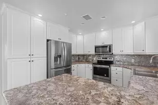 9753 Shamrock Ln, Lakeside, CA 92040 - Photo 6