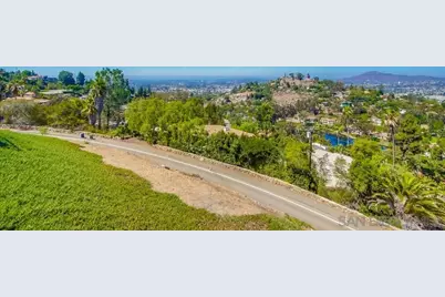  4742 Mount Helix Drive, La Mesa, CA 91941 - Photo 50