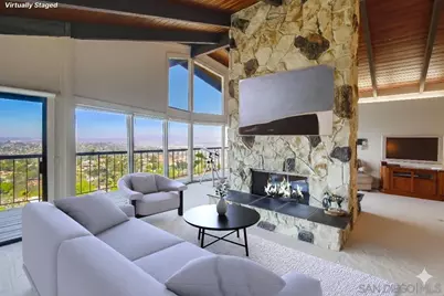  4742 Mount Helix Drive, La Mesa, CA 91941 - Photo 10