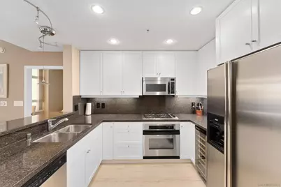  850 Beech St #701, San Diego, CA 92101 - Photo 12