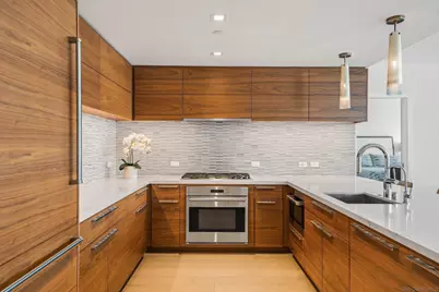  888 W E Street #2206, San Diego, CA 92101 - Photo 6