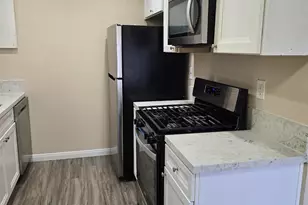 240 W Lincoln Ave, Escondido, CA 92026 - Photo 6