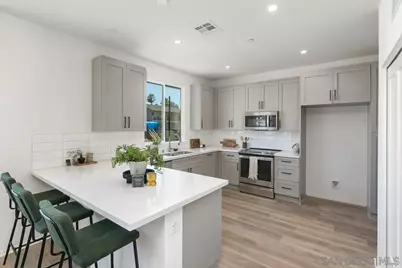  5270 San Bernardo Ter, San Diego, CA 92114 - Photo 6