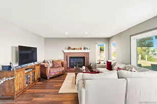 363 Surrey Dr, Bonita, CA 91902 - Photo 14