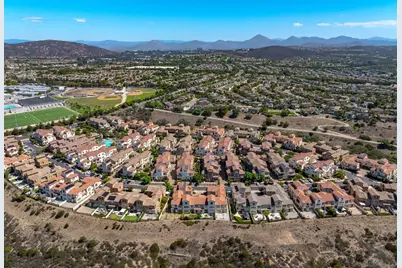  16206 Veridian Cir, San Diego, CA 92127 - Photo 38