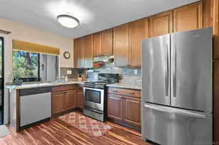 7835 Cowles Mountain Ct, San Diego, CA 92119 - Photo 2