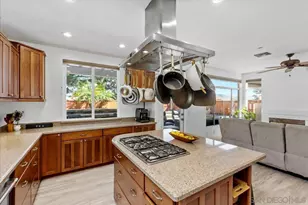 2412 Starlight Glen, Escondido, CA 92026 - Photo 8