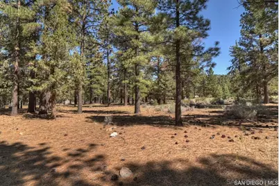  2161 Glencove Ln, Big Bear City, CA 92314 - Photo 18