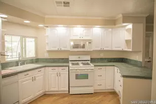 29090 Camino Alba, Murrieta, CA 92563 - Photo 10