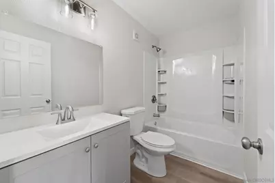  239 50th St #33, San Diego, CA 92102 - Photo 16