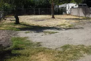 3925 Mennes, Riverside, CA 92509 - Photo 6