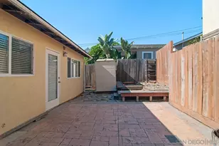 2028 Thomas Ave, San Diego, CA 92109 - Photo 32