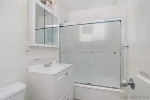 2028 Thomas Ave, San Diego, CA 92109 - Photo 26