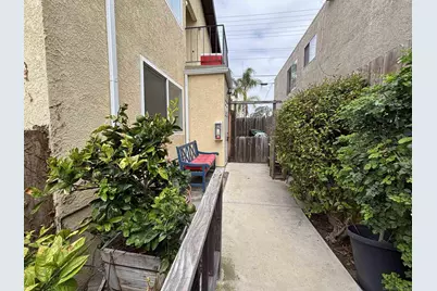  2028 Thomas Ave, San Diego, CA 92109 - Photo 34
