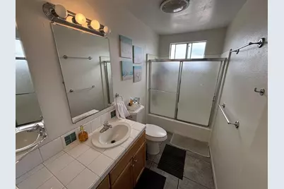  2028 Thomas Ave, San Diego, CA 92109 - Photo 40