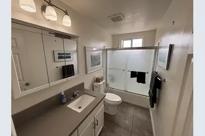  2028 Thomas Ave, San Diego, CA 92109 - Photo 52