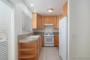 2028 Thomas Ave, San Diego, CA 92109 - Photo 14