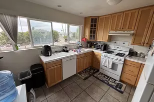 2028 Thomas Ave, San Diego, CA 92109 - Photo 42