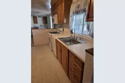  2550 E Valley Parkway #122, Escondido, CA 92027 - Photo 2