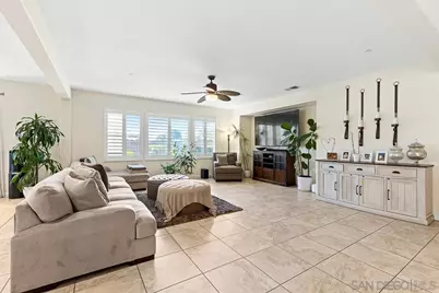  705 Sungold Way, Escondido, CA 92027 - Photo 4