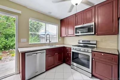  3436 Thunder Dr, Oceanside, CA 92056 - Photo 12