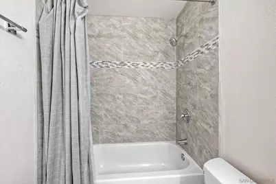  3436 Thunder Dr, Oceanside, CA 92056 - Photo 24