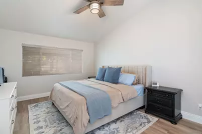  31867 Crecy Dr, Winchester, CA 92596 - Photo 18