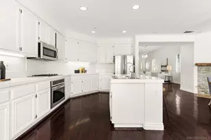 3083 Sprucewood Ln, Escondido, CA 92027 - Photo 12