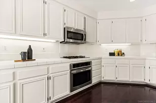 3083 Sprucewood Ln, Escondido, CA 92027 - Photo 14