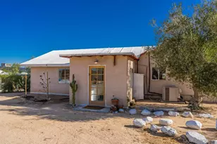69886 Warren Ln, Twentynine Palms, CA 92277 - Photo 2